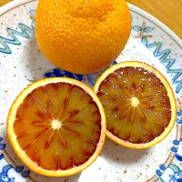 下 タロッコ（ブラッドオレンジ）10kg 上スイートスプリング10kg 愛媛県、熊本県のお友達から到着🏠食べきれない😅お裾分けだ😅