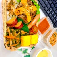 🇩🇪🐂 チーズバーグ弁当 🐷🇺🇸|TakeBooさん