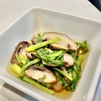 椎茸とほうれん草の煮浸し|ぎんさん