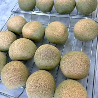 求肥入りよもぎアンパン|Kazuya Miyukiさん