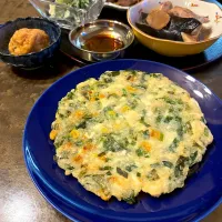 豆腐とニラのチヂミにコーンを|かっちゃん杉さん