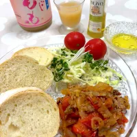 ☆今日の晩ご飯☆ フランスパンと牛肉のトマト炒め|hamamaさん