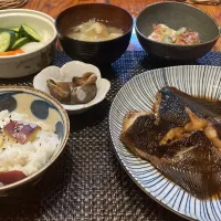 カレイの煮付けとさつまいもご飯| kanonnさん