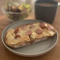 4/10の朝食　ピザトースト|yoneさん