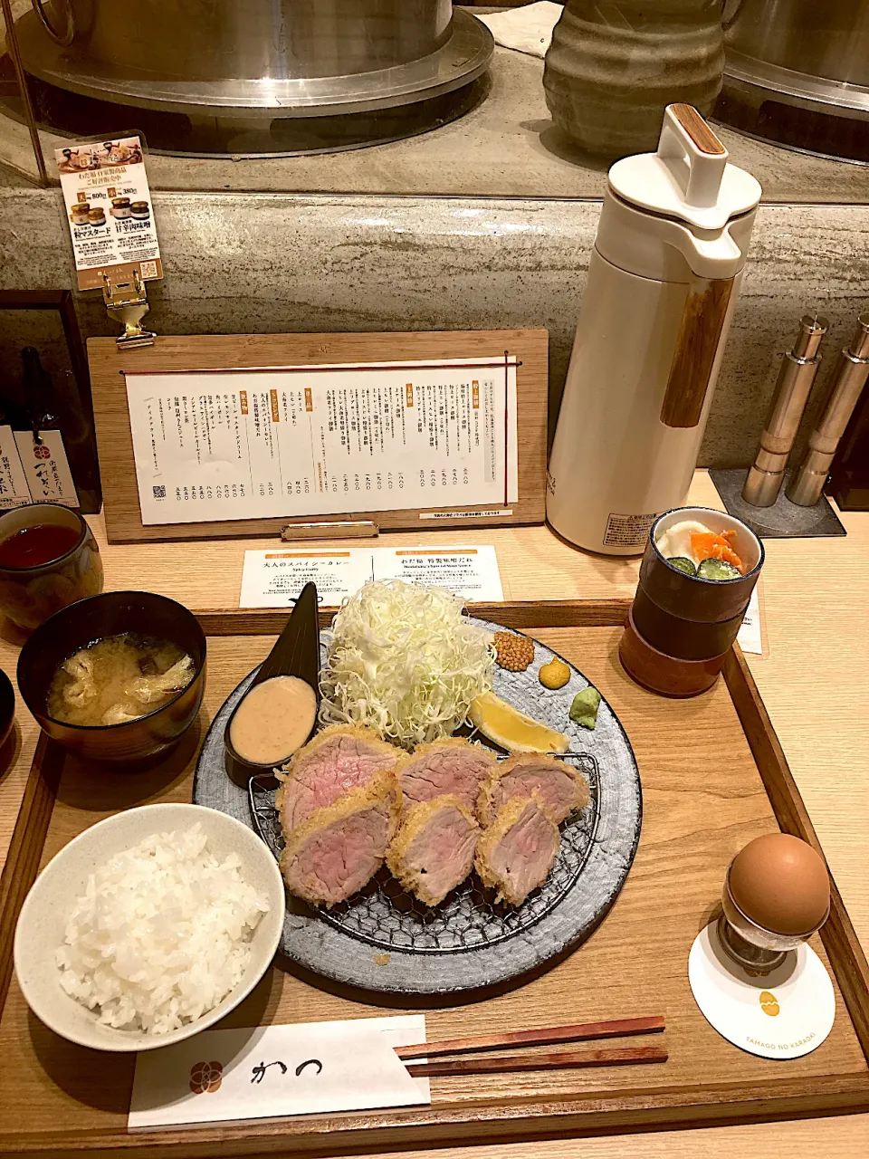 今日の昼ご飯@「とんかつ  わだ福」さんin八事①  今日は八事の興正寺にきました。「ライブラリーサロン  華宮」さんで和菓子＆抹茶をいただいた後、興正寺を後にして、地下鉄八事駅前の「とんかつ  わだ福」さんでお昼ご飯に上ヒレ御膳をいただきまーす😋|なびさん