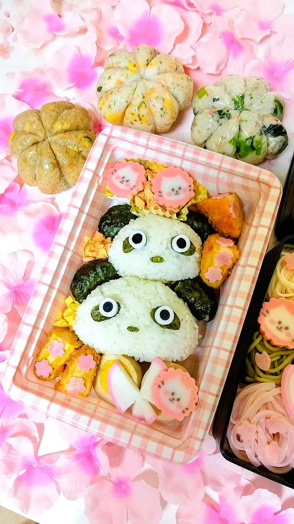 たれぱんだキャラ弁🐼|まゆめろさん