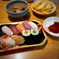 鮨英のにぎり🍣と、卵焼き|もえさん