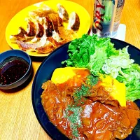 オムハヤシ
餃子🥟
🍻| naoさん