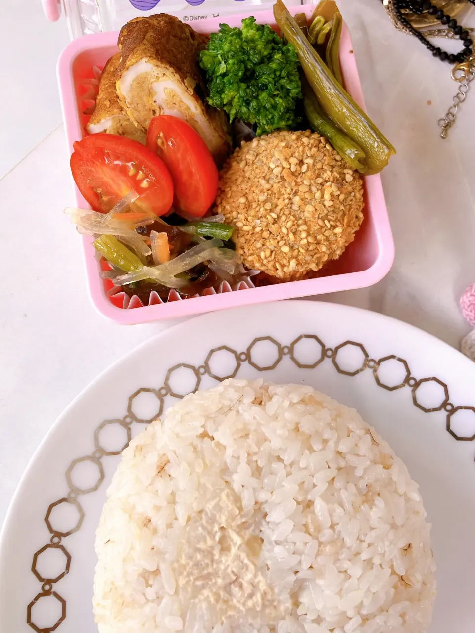 玄米ツナマヨ🍙弁当|Harumiさん