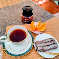 【お茶】挽きたてコーヒーと韓国餅| シュビラさん