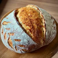 3種の粉で焼く香ばしカンパーニュ🌾