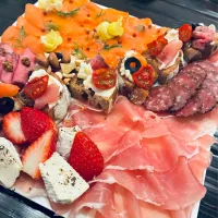 お花見オードブル🌸| ぽくくんさん