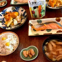 晩ごはん♯鮭粕漬け♯温野菜♯発酵ディップソース|小松菜さん