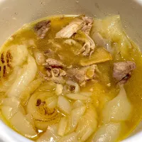 鶏と新玉ねぎの煮込み|あきさん