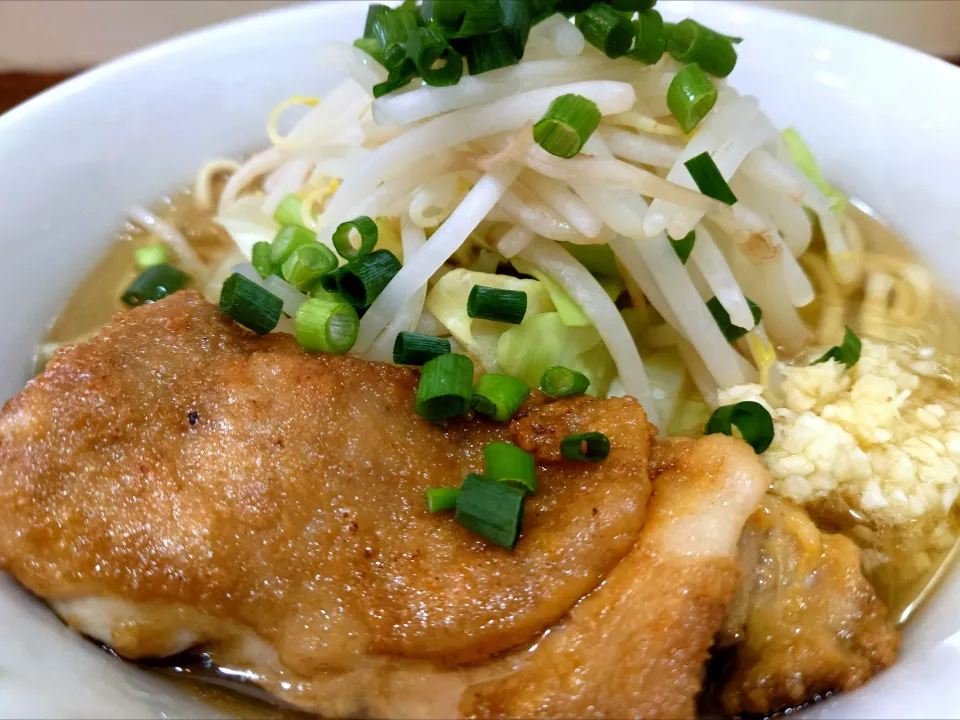 【臨時営業、テスト販売】
【昼の部は、しばらくお休み】 
大ハマ研究所
とり郎 (150g、テスト販売500円) 
＋ニンニクあり (無料) 
―野菜少なめ
@十条1分
26098
〈醤48塩21噌󠄀6タ3出9F4冷0チ2混2つ1担1沖1〉|大脇さん