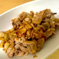 葉ニンニクの球根と豚肉の旨塩炒め| さくたろうさん