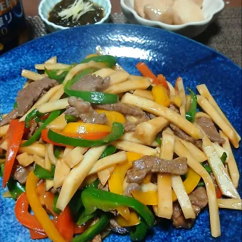 Snapdishの人気料理写真:青椒肉絲～❣️