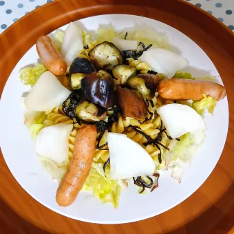 Snapdishの人気料理写真:糠漬けパスタ( *´艸)