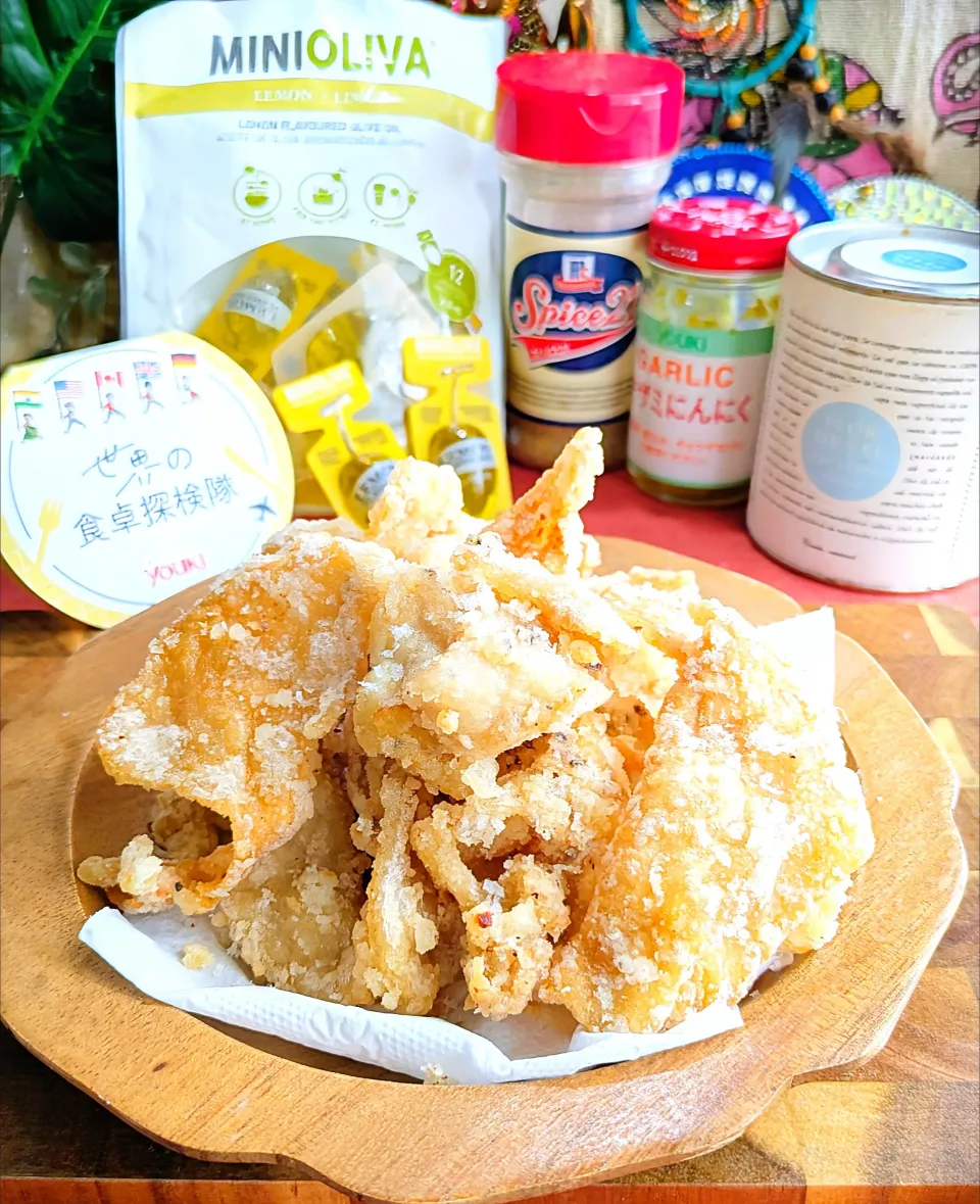 🌏『世界の食卓探検の旅〜』
【鶏皮のスパイシー唐揚げ】|ayaさん