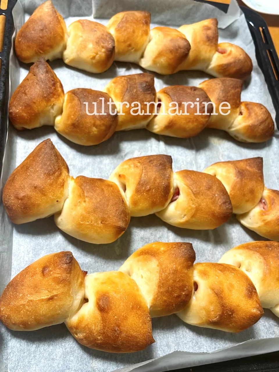 ＊朝ごはんにベーコンエピ♬＊|ultramarineさん