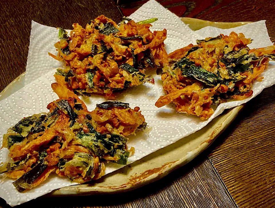 好物の『ニラ納豆かき揚げ』|mottoさん