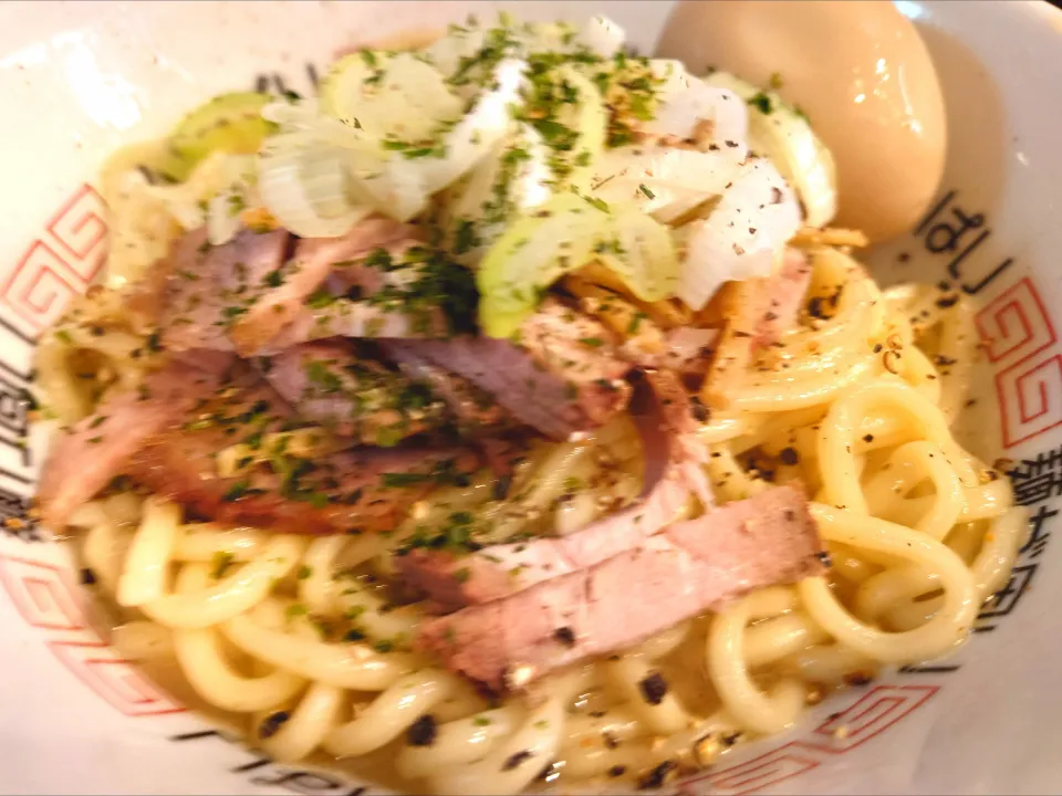 【未完成バージョン】 
【食べログ TOP 5000】 
塩そば専門店 桑ばら 
魚介塩油そば (4/14ver、1,100円) 
＋半熟玉子 (100円)
@池袋6分
26099
〈醤48塩21噌󠄀6タ3出9F4冷0チ2混3つ1担1沖1〉|大脇さん