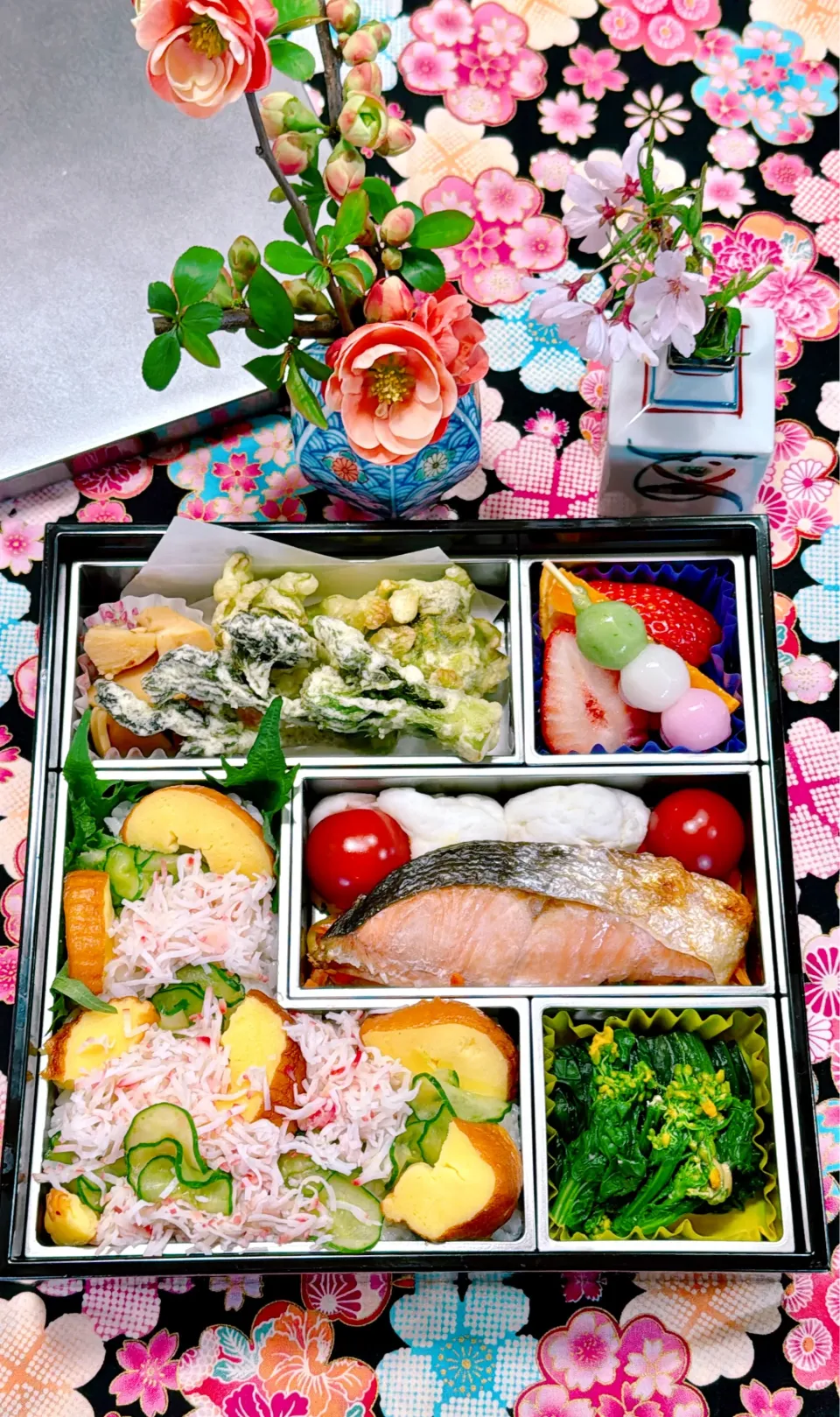 2026/04/14令和8年お花見弁当|Blueberry🫐さん
