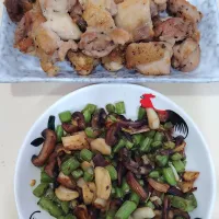 Grilled chicken thigh seasalt black pepper sesame oil💕 stirfry French beans brown mushrooms garlic 🍗|🍒lynnlicious🍒さん