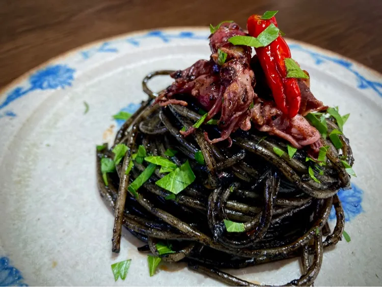 超濃厚ホタルイカのイカ墨パスタ🇮🇹|気まぐれシェフさん