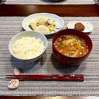 かぶと鶏むね肉のレモンナムプラー炒め|lingesさん