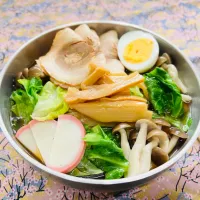 「春キャベツで朝ラー🍜替玉付き🤭」|バシュランさん
