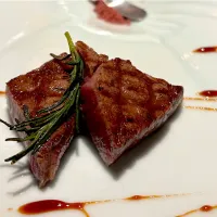 ⑦4月14日・［焼肉コース😋みたいな感じ］・小さなシャトーブリアン❣️笑（焼いた後）