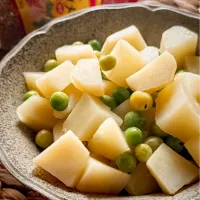 新じゃがとえんどう豆の洋風煮|にゃんぺこさん