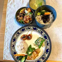 ♡旦那さんお弁当とmyランチプレート♡|さくたえさん