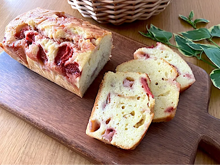 ＊苺のパウンドケーキ🍓＊|＊抹茶＊さん