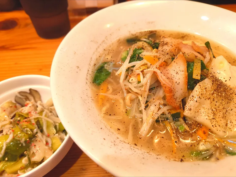 【期間限定】 
麺堂にしき 新宿歌舞伎町店
秋田県産野菜のタンメン (1,800円) 
＋秋田県産野菜と山菜のエチュベ (600円)
@西武新宿3分
(JR新宿駅から徒歩8分)
26100
〈醤48塩21噌󠄀6タ4出9F4冷0チ2混3つ1担1沖1〉|大脇さん