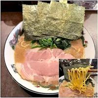 豚骨醤油ラーメン@月のよはく(月島)|塩豚骨さん