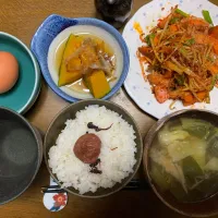 夕食　モヤシと豚ひき肉、ニンジン炒め定食|ATさん