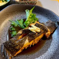 カレイの煮付けで晩御飯|Mikaさん