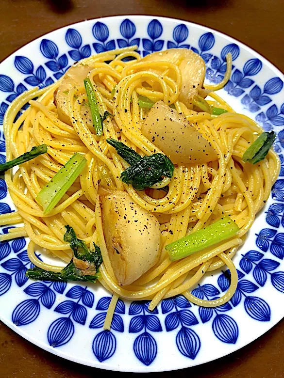 蕪とアンチョビのパスタ|タベスギパパさん