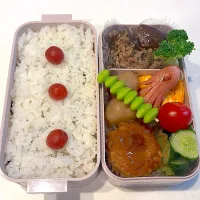 ナスピー肉炒め
和風ハンバーグ
玉こんにゃく
きゅうりの漬物
シャウエッセン
卵焼き
ブロッコリー
枝豆
ミニトマト
のり弁(小梅)| ayumomさん