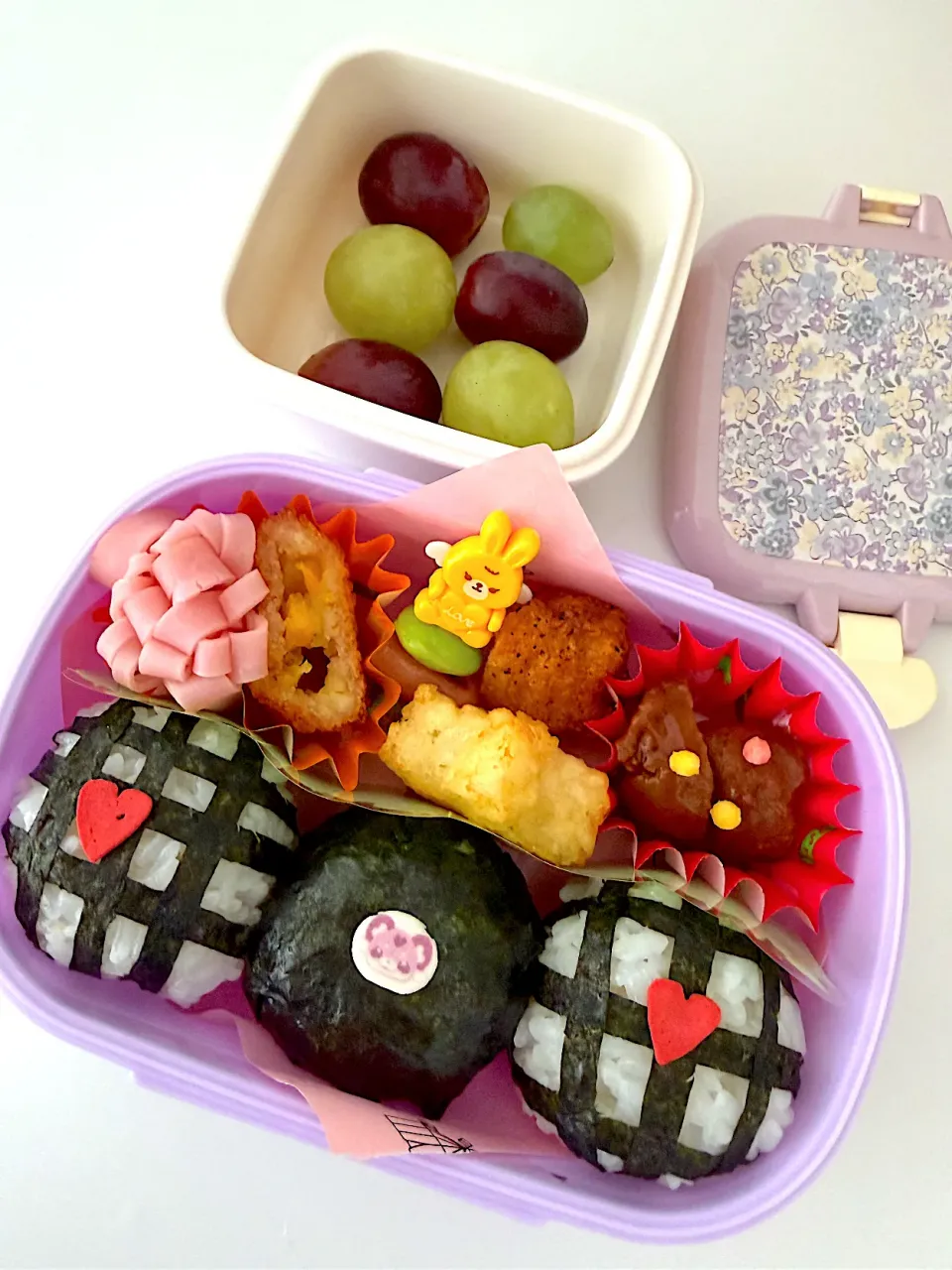 幼稚園弁当🍱おにぎり|mari＊yuakitoさん