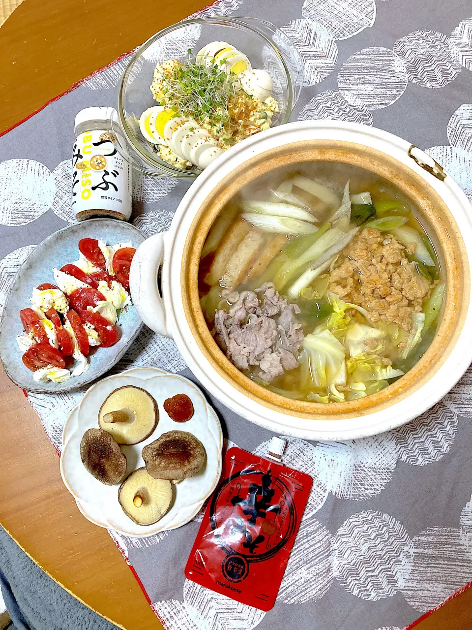 大分県産みこし白ねぎ6本60円！！のネギ鍋🍲|さくたえさん