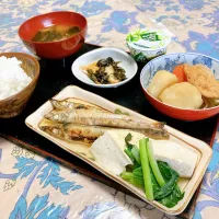 grandmaの晩ごはん☆ 今夜は切り干し大根煮
焼きギスの煮付けで頂きます|kaoriさん