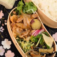 本日のお弁当〜ポークチャップの春弁当| f.1125beさん