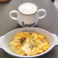 Good morning breakfast scrambled eggs mozzarella cheese butter dill hot cappuccino 😋😍🥰☕👋|🍒lynnlicious🍒さん