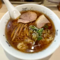 ワンタンメン（醤油）@河むら釧路本店|morimi32さん