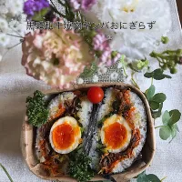 4/17❤︎黒毛和牛焼肉キンバおにぎらず弁当🌱（自分用）

＊ お昼ごはん
＊ 私弁当
＊ 黒毛和牛焼肉
＊ 半熟たまご
＊ ほうれん草ナムル
＊ 人参ナムル
＊ 刻みたくわん
＊ おにぎらず|Makinsさん