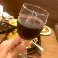 今日の晩ご飯@「大須せろり  大須本店」さん⑦  3杯目はグラスの赤ワインでかんぱーい🍷（実況中継終了）|なびさん