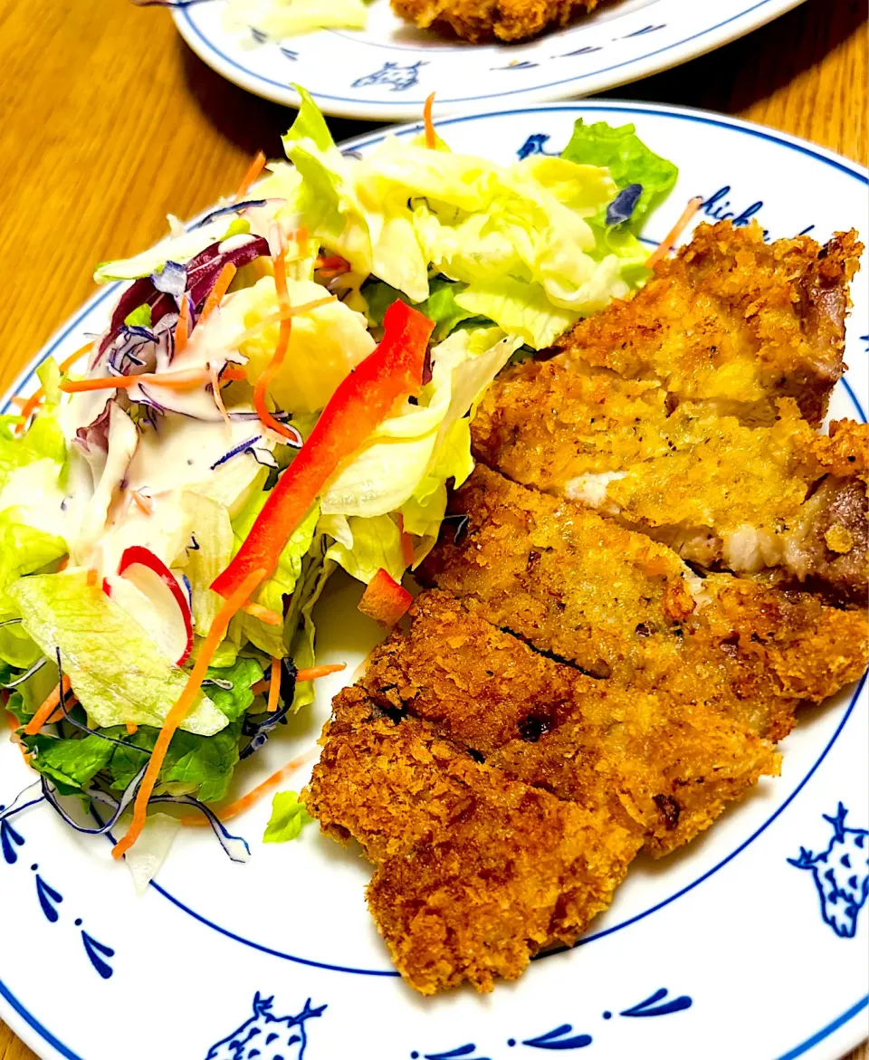 かみさんの”低温調理豚かつ＆ベビーリーフ・サラダ”＠ 自宅飯|平大さん